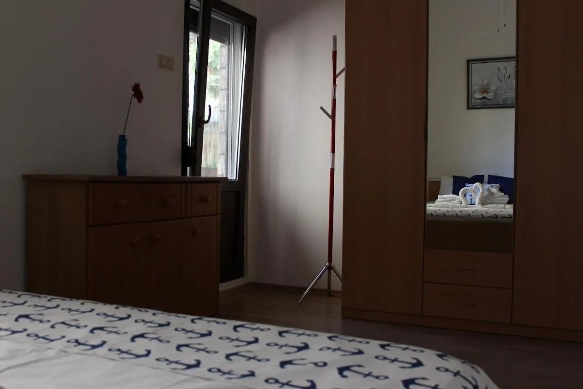 Apartment Mario 자다르
